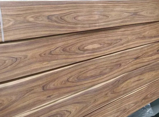 8-40cm de ancho Morado Veneer Corte plano para espacios de venta al por menor de gama alta