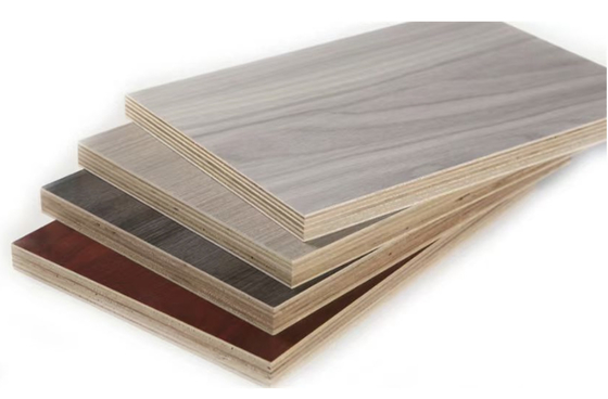 Melamina de madera maciza de tablas de múltiples capas de espesor 3-40 mm